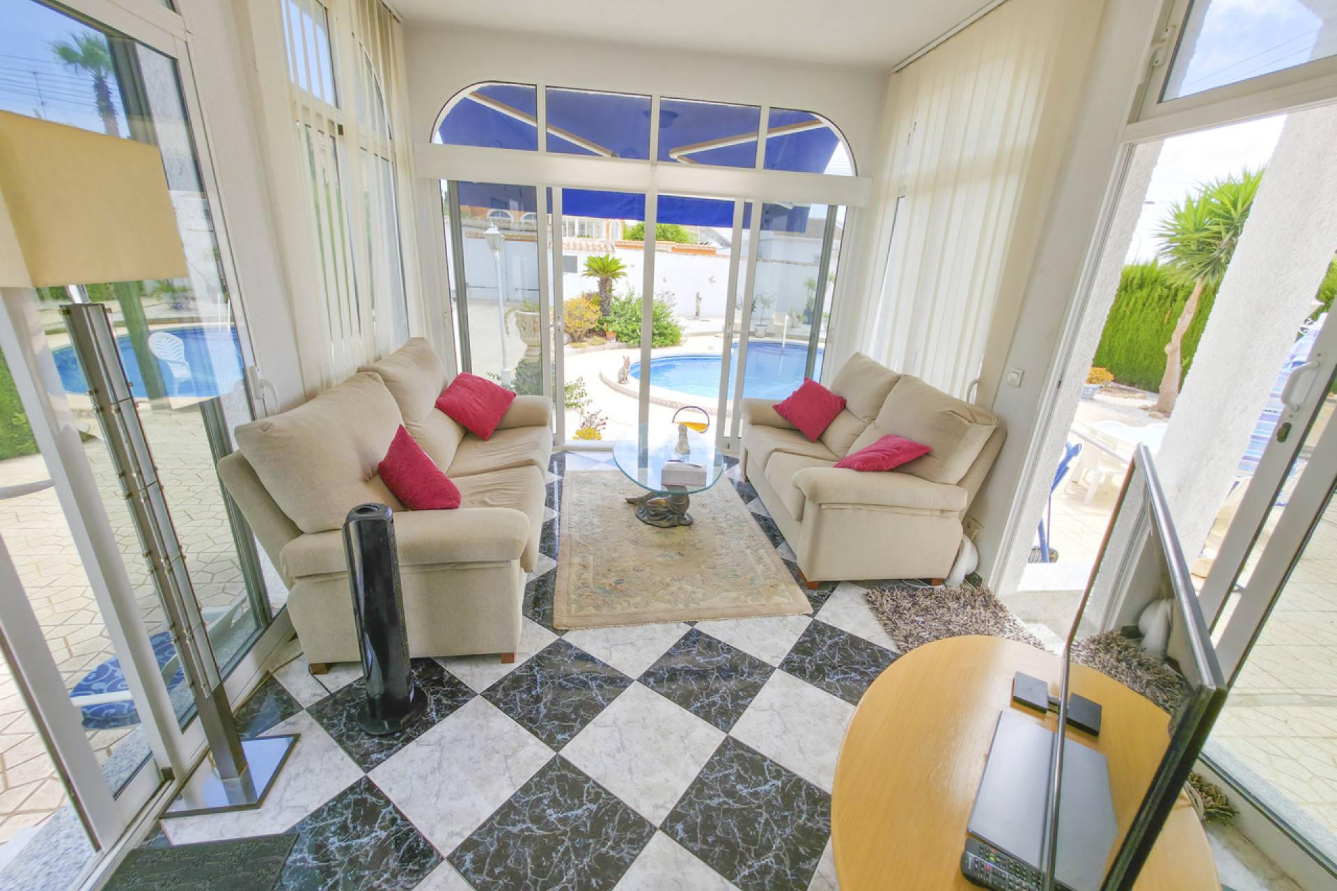 Resale - Villa - Torrevieja - Costa Blanca