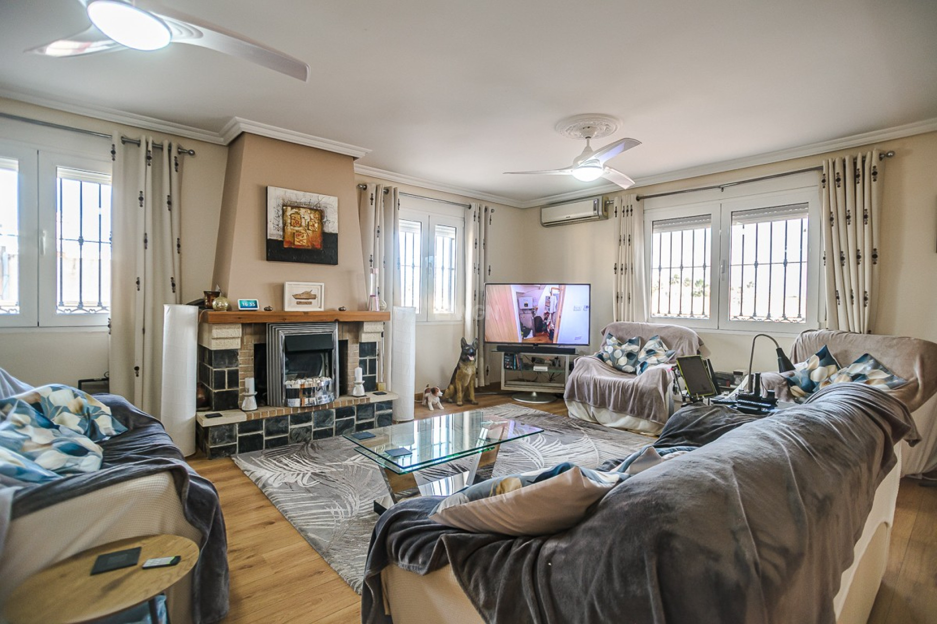 Resale - Villa - Torrevieja - Costa Blanca