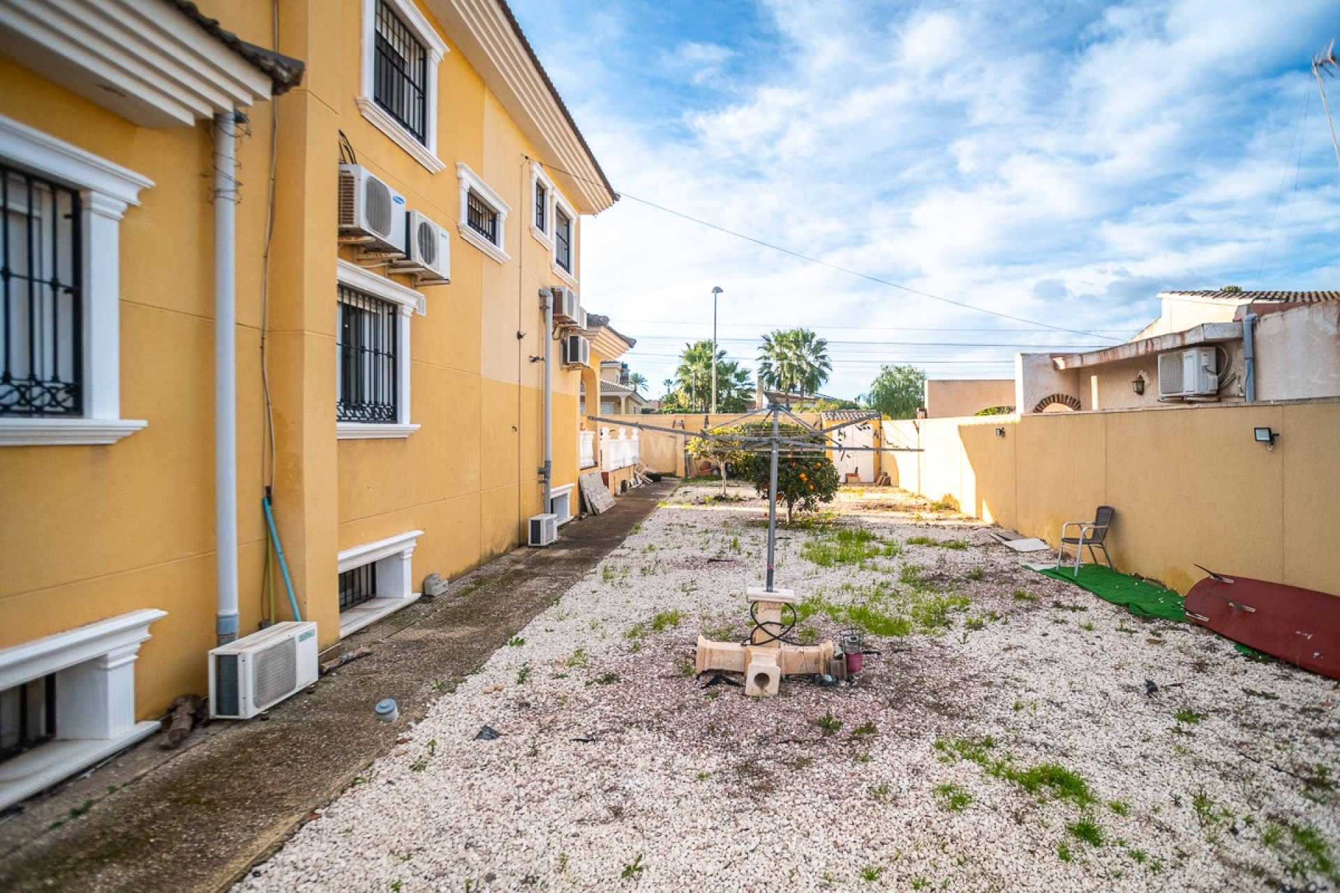 Resale - Villa - Torrevieja - Costa Blanca