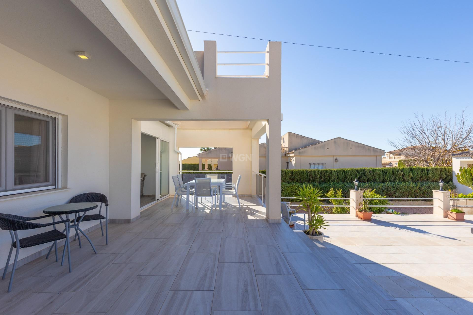 Resale - Villa - Torrevieja - El Chaparral