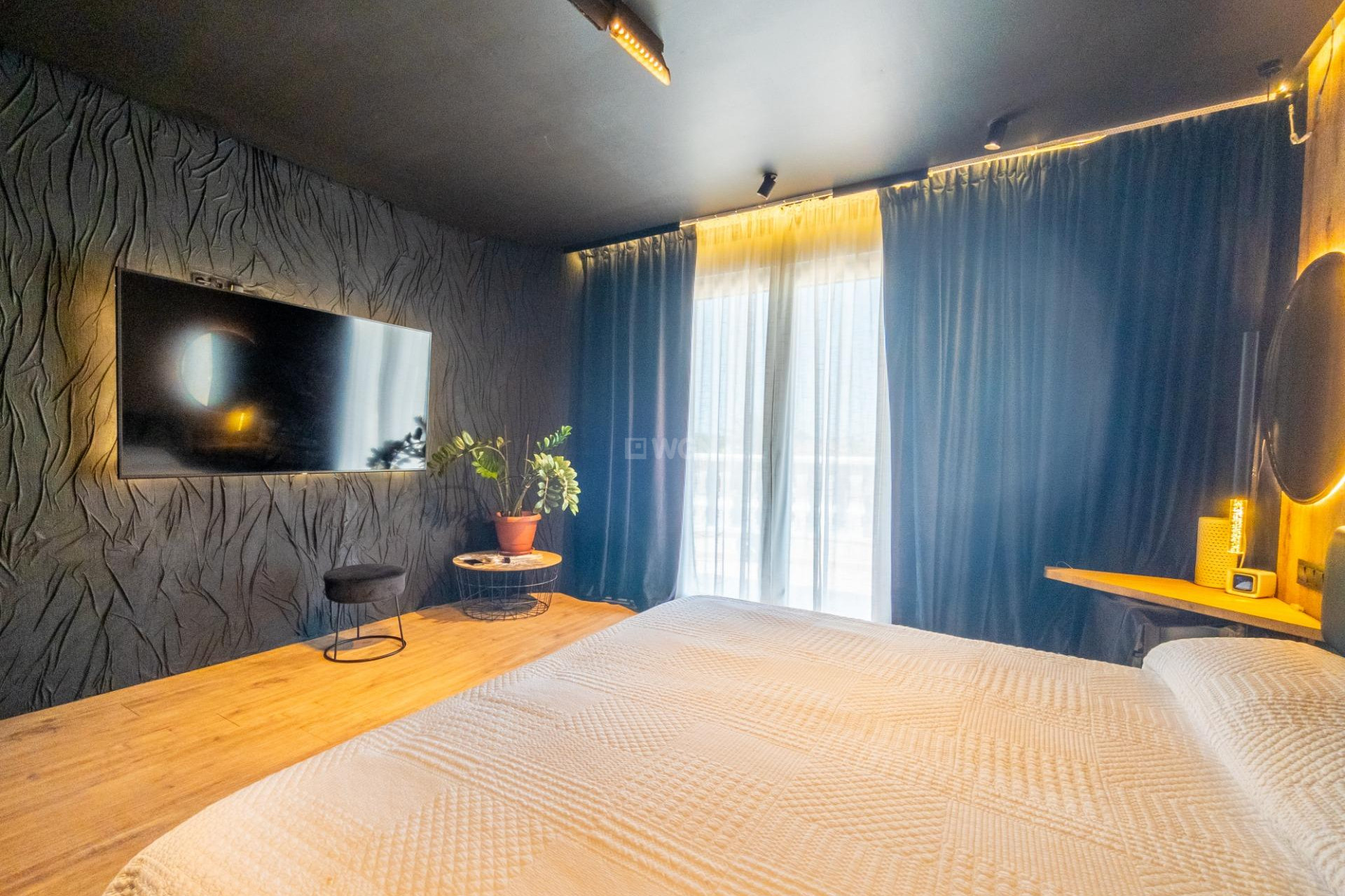 Resale - Villa - Torrevieja - El Chaparral