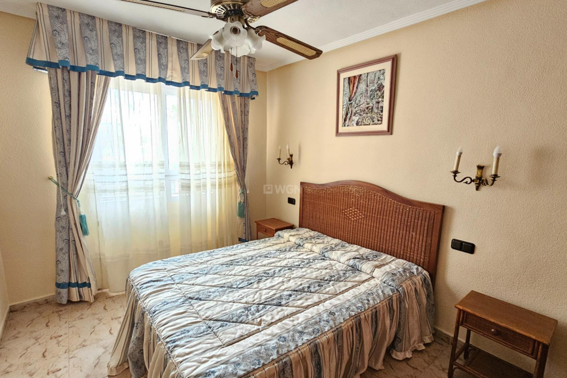 Resale - Villa - Torrevieja - El Chaparral