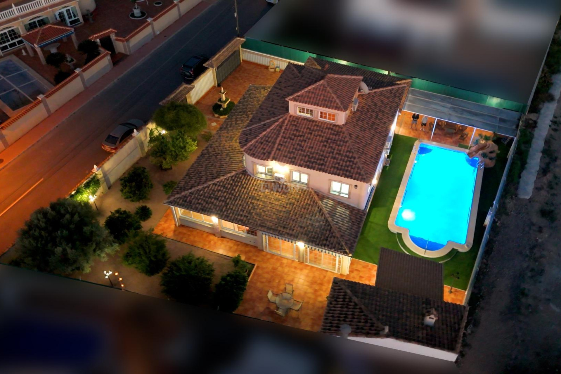 Resale - Villa - Torrevieja - El Chaparral