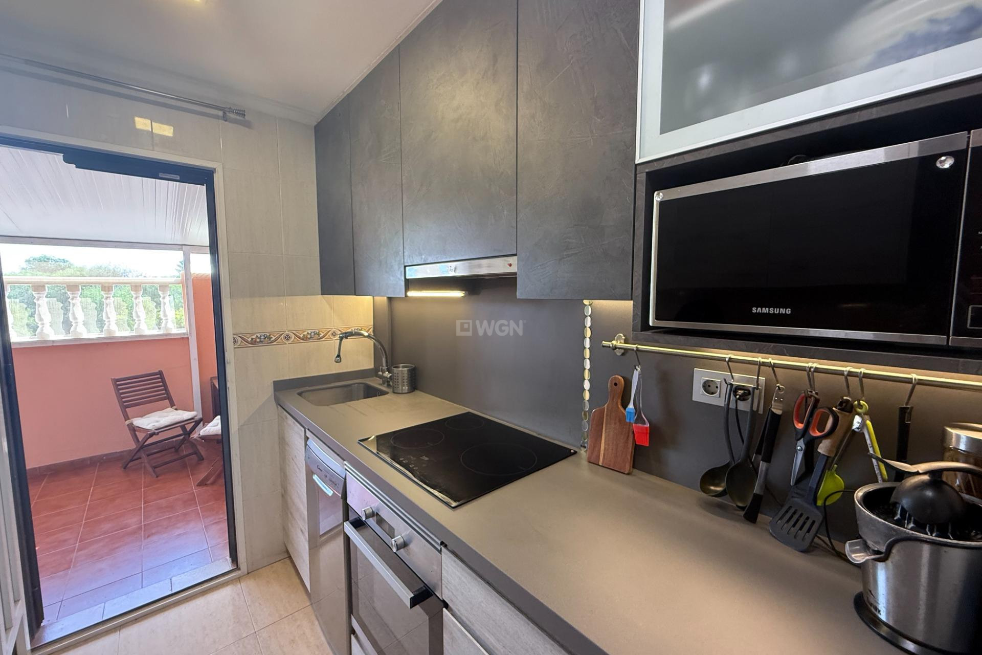 Resale - Villa - Torrevieja - El Limonar