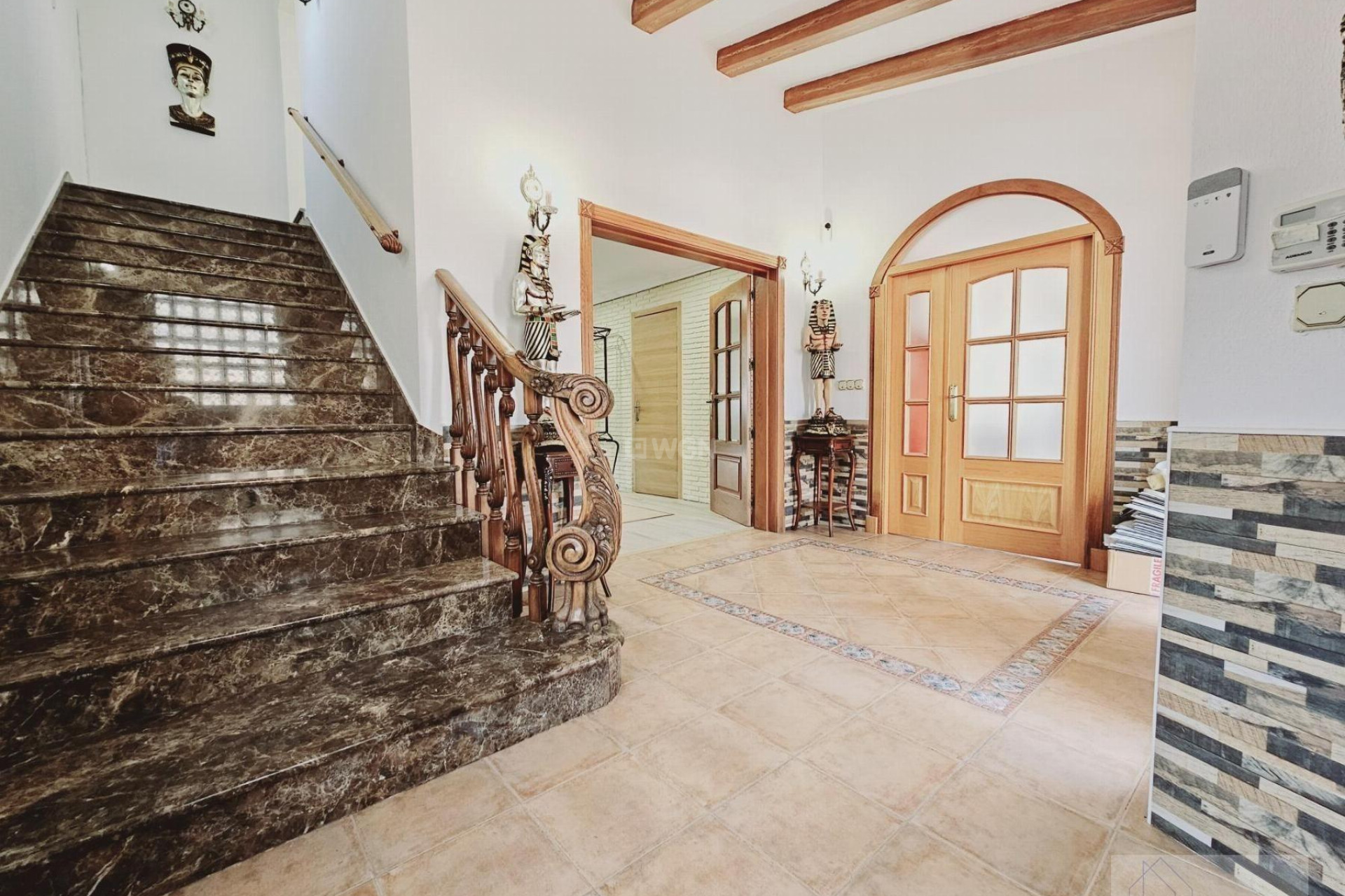 Resale - Villa - Torrevieja - La Siesta - El Salado - Torreta