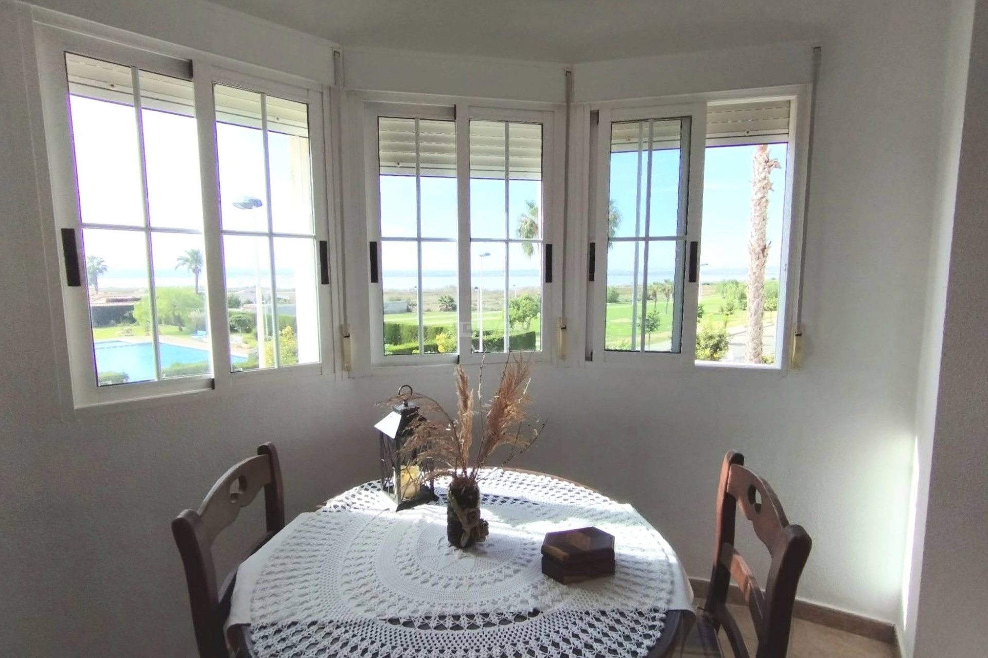 Resale - Villa - Torrevieja - La Siesta - El Salado - Torreta