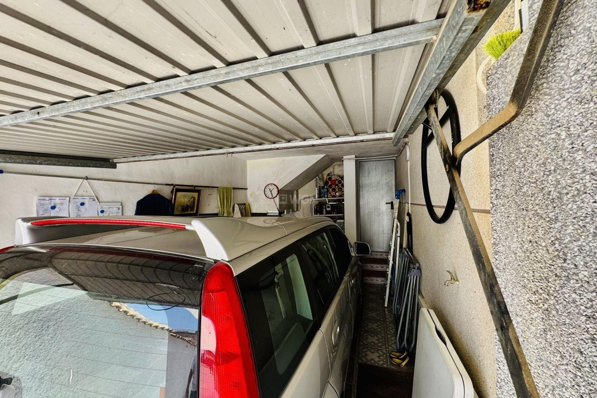 Resale - Villa - Torrevieja - La Siesta - El Salado - Torreta