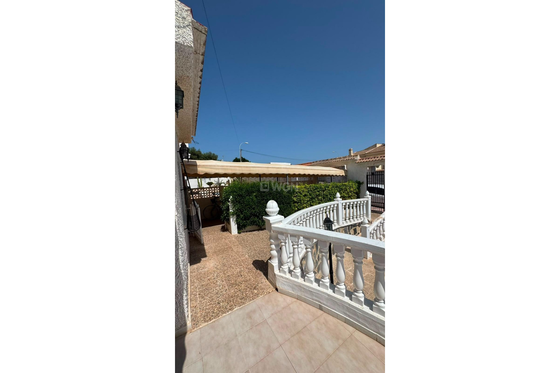 Resale - Villa - Torrevieja - La Siesta - El Salado - Torreta