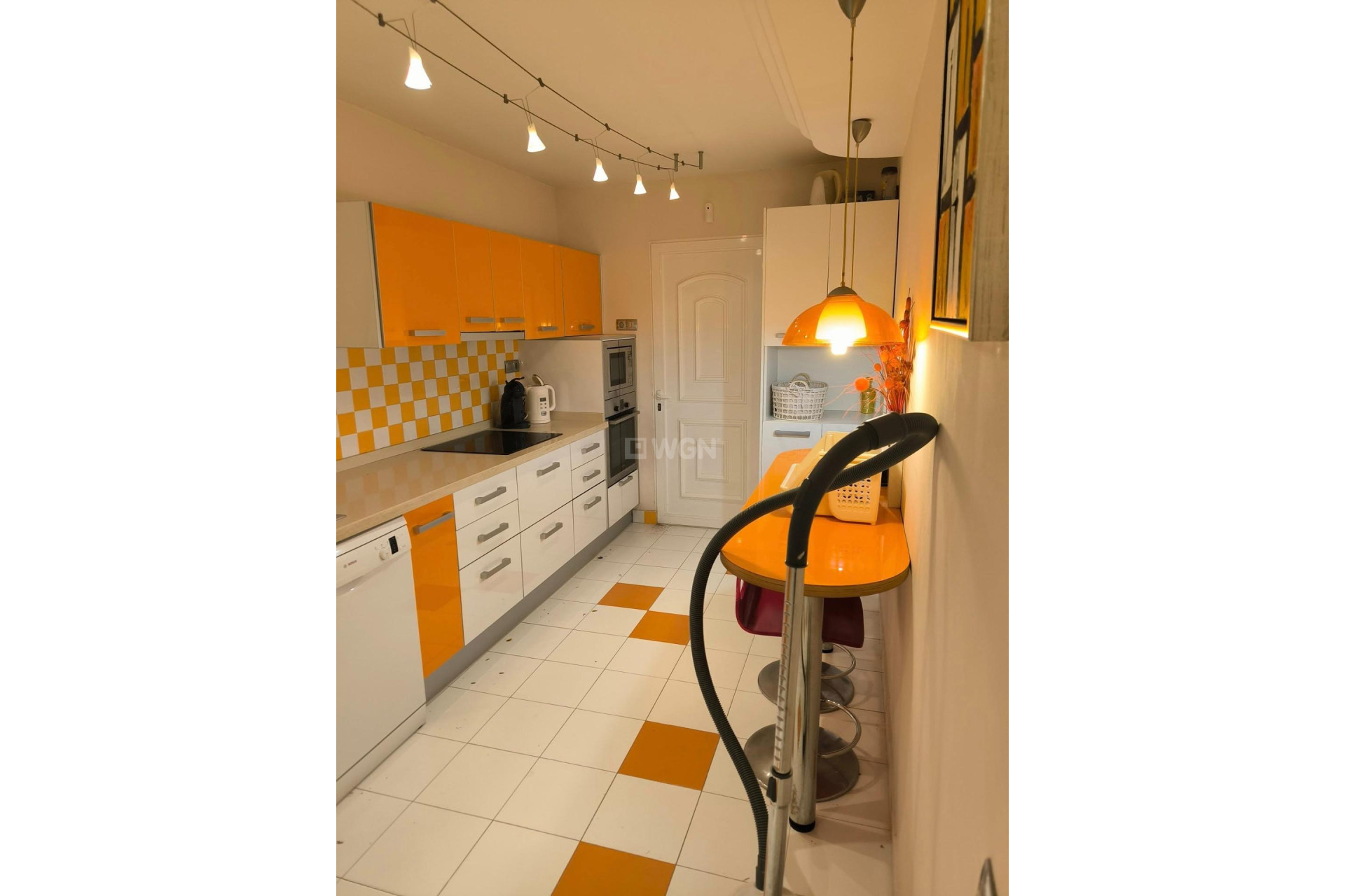 Resale - Villa - Torrevieja - La Siesta