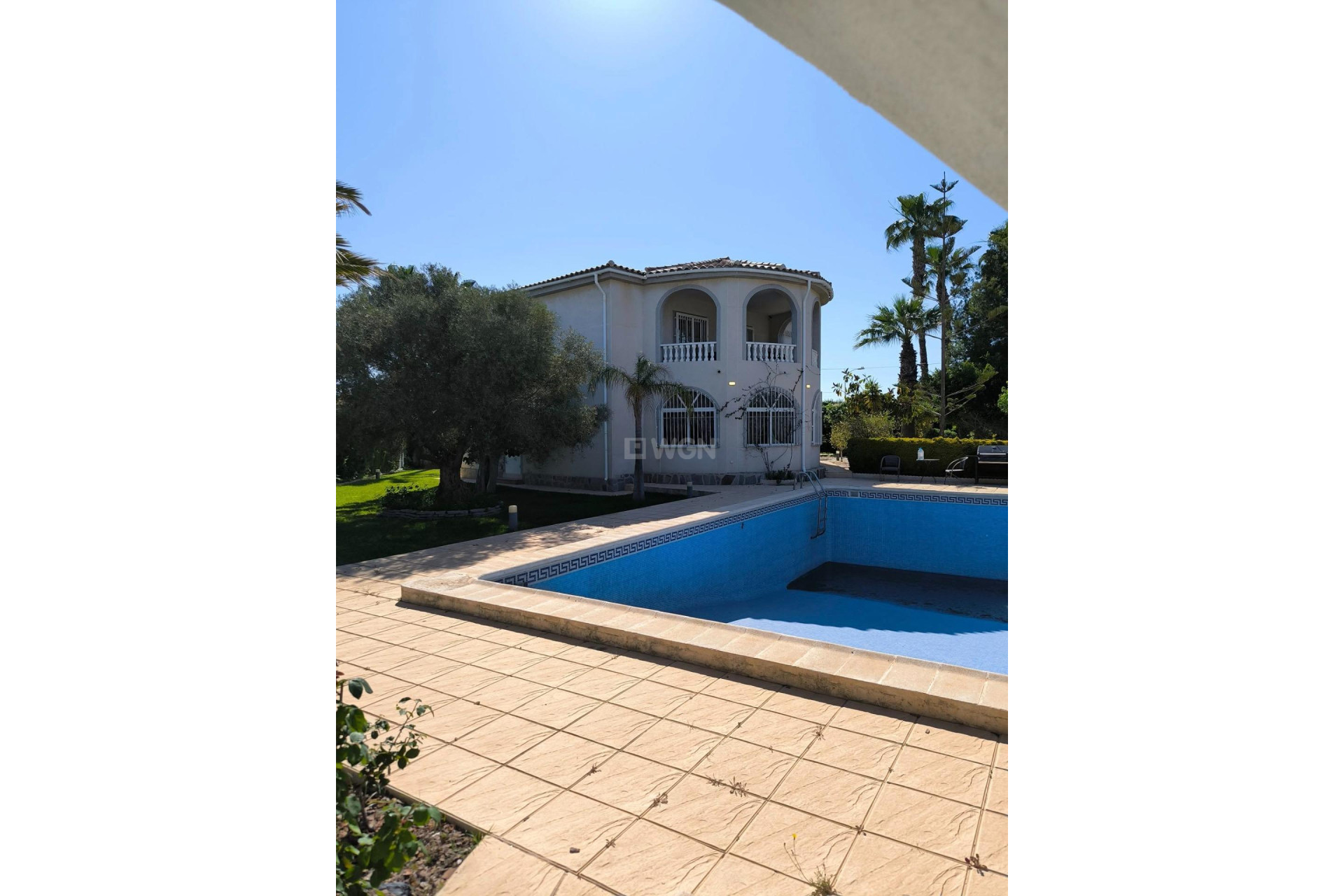 Resale - Villa - Torrevieja - La Siesta
