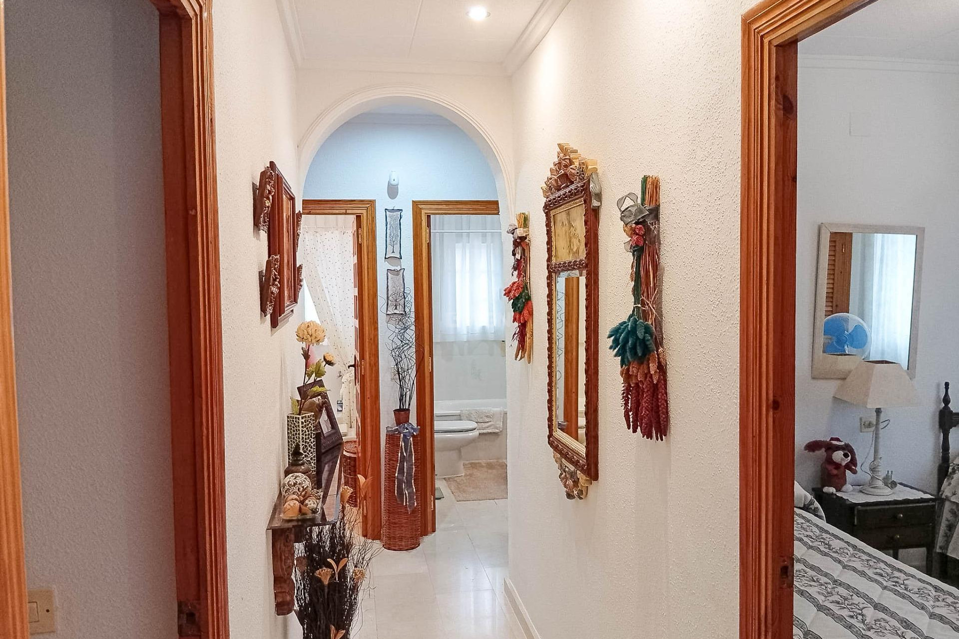 Resale - Villa - Torrevieja - La Siesta