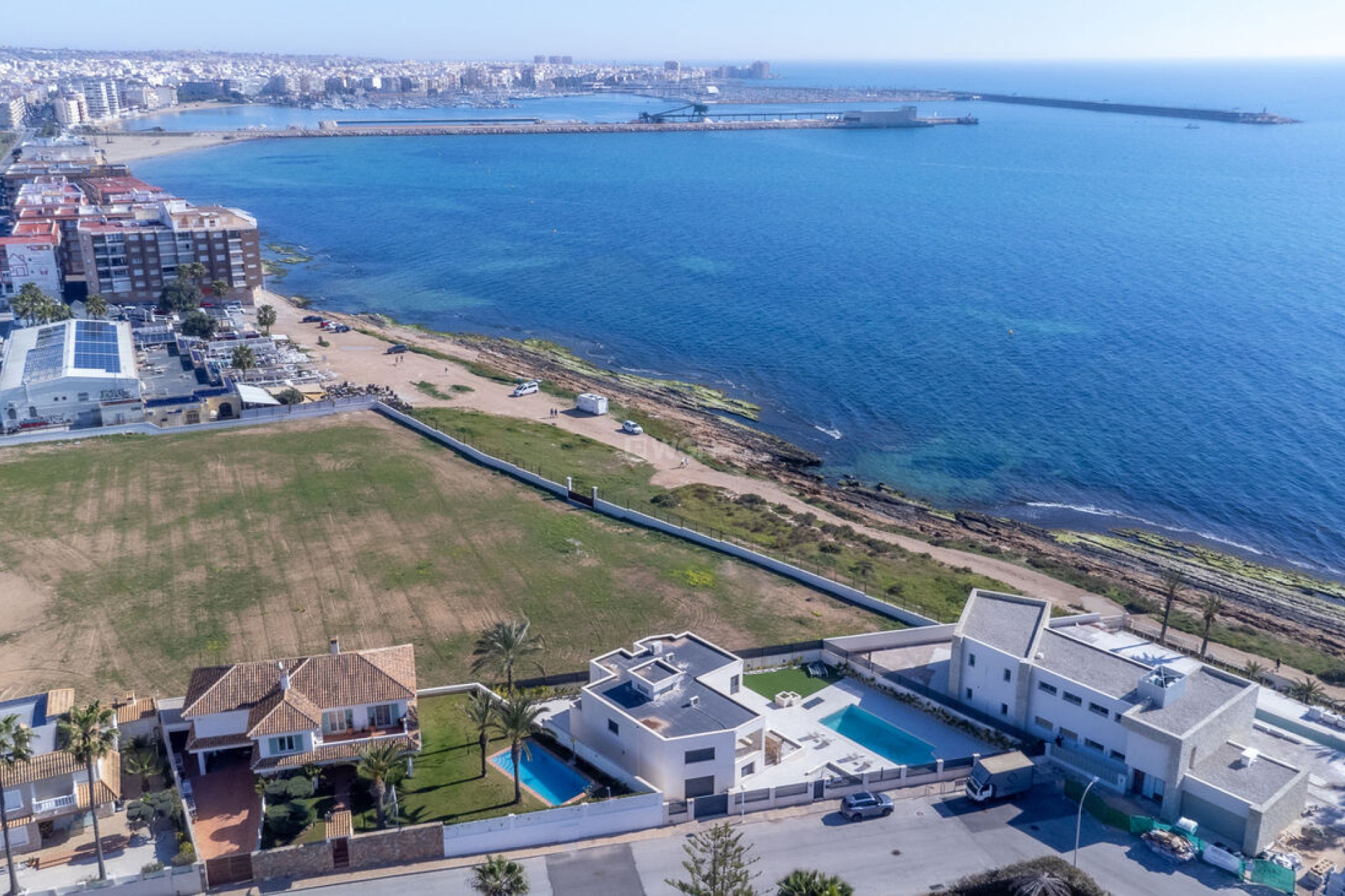 Resale - Villa - Torrevieja - La Valeta