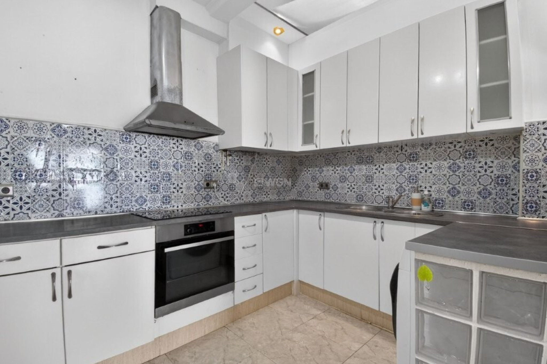 Resale - Villa - Torrevieja - Los Altos