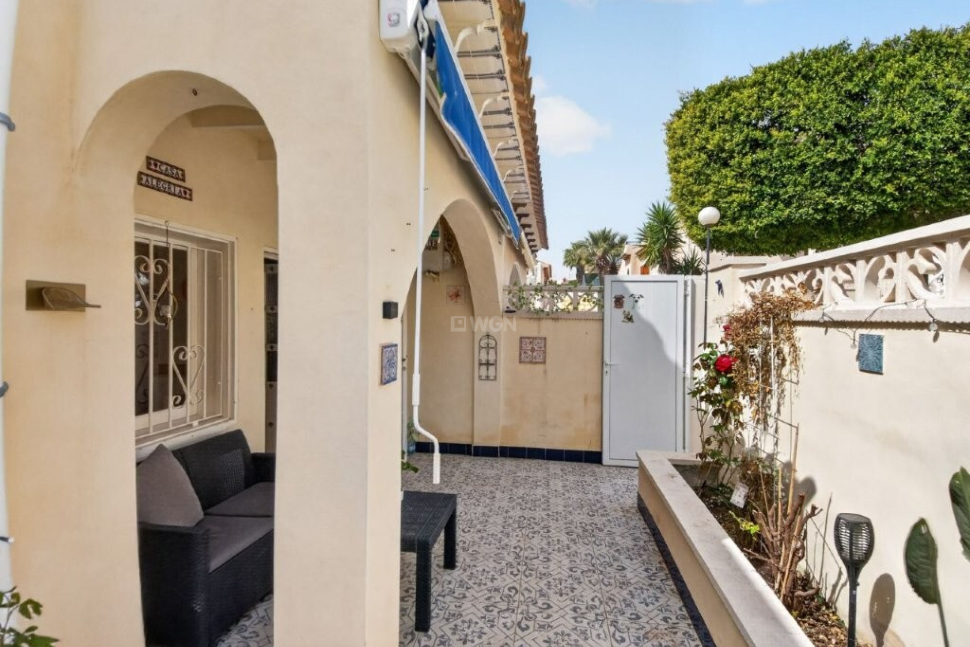 Resale - Villa - Torrevieja - Los Altos