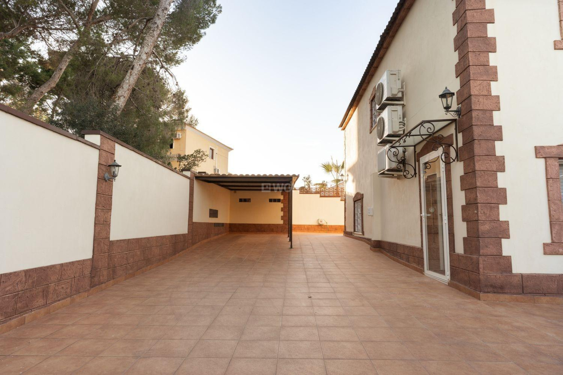 Resale - Villa - Torrevieja - Los Balcones - Los Altos del Edén