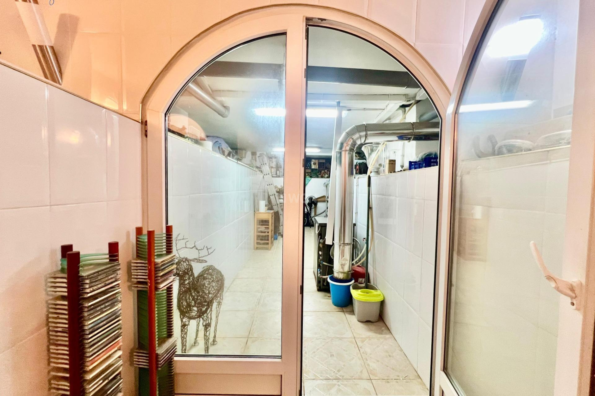 Resale - Villa - Torrevieja - Los Balcones - Los Altos del Edén