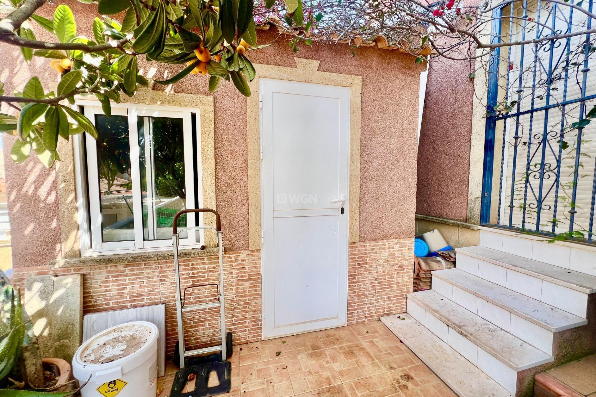 Resale - Villa - Torrevieja - Los Balcones - Los Altos del Edén