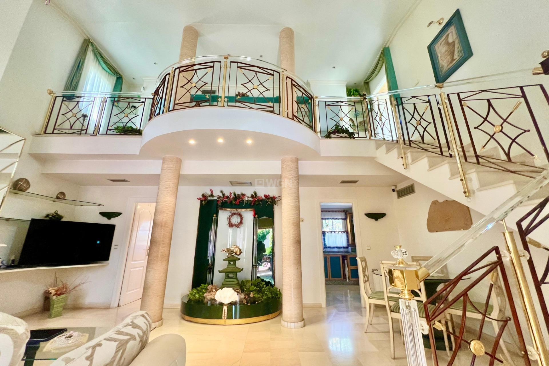 Resale - Villa - Torrevieja - Los Balcones - Los Altos del Edén