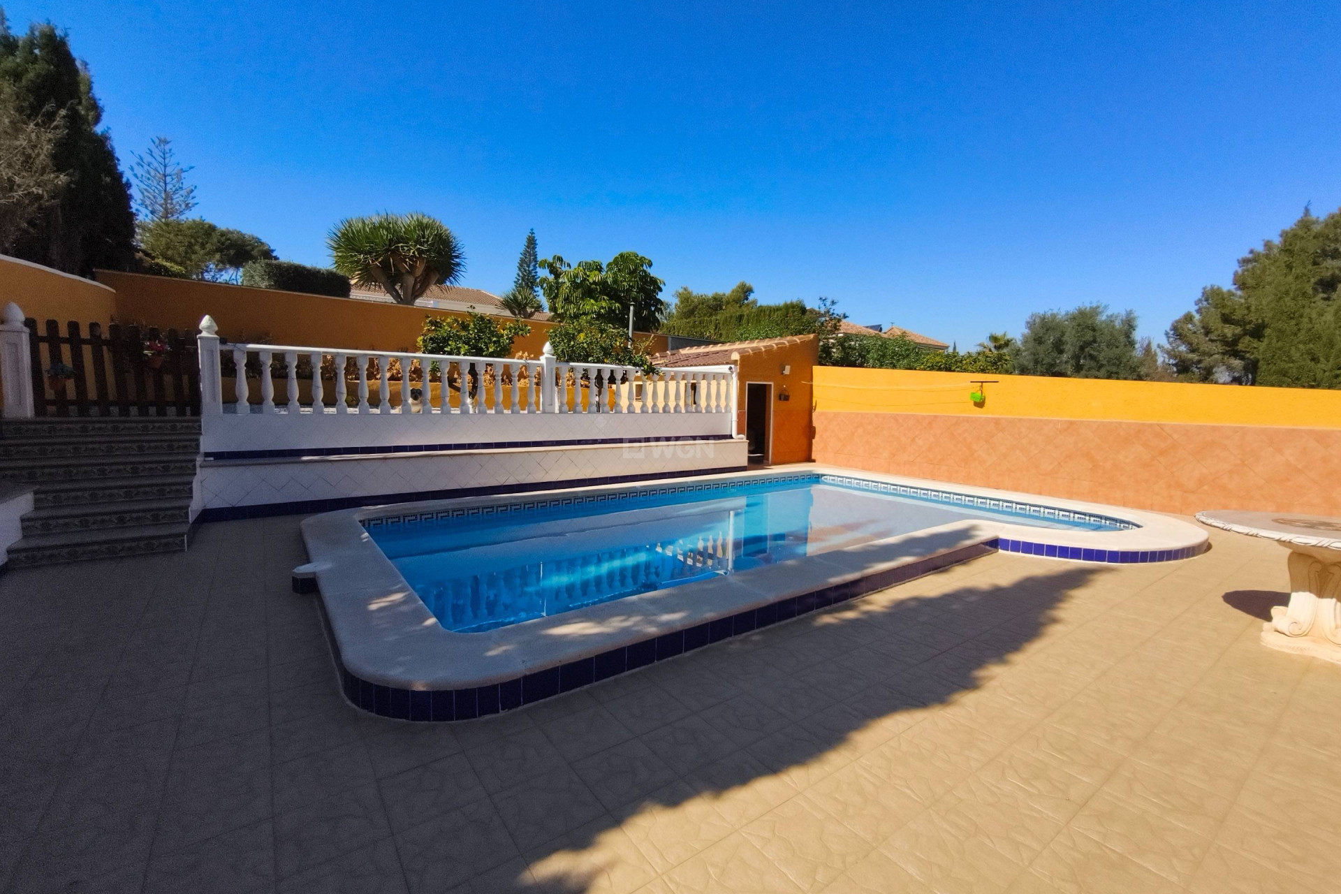Resale - Villa - Torrevieja - Los Balcones