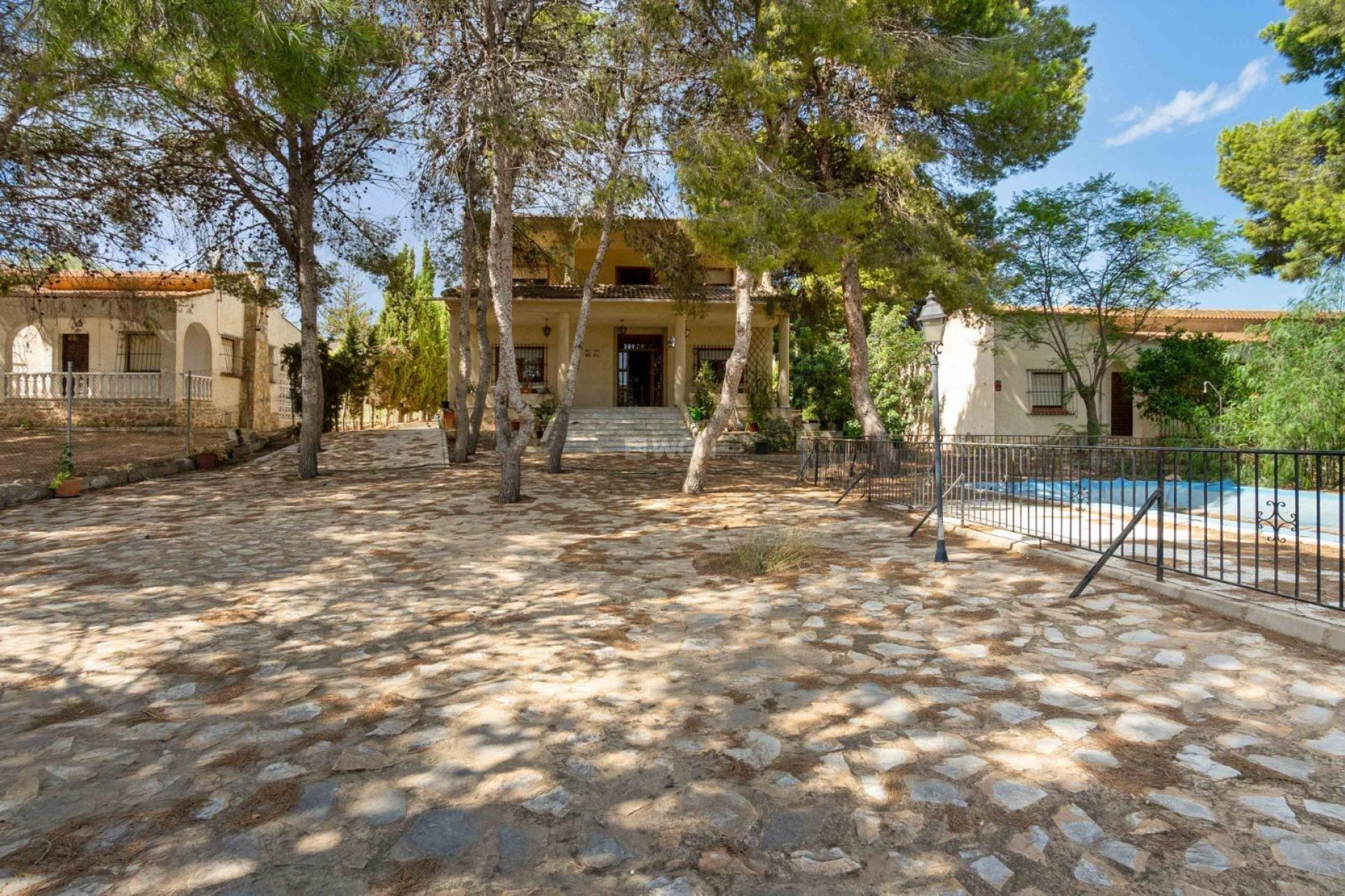Resale - Villa - Torrevieja - Los Balcones