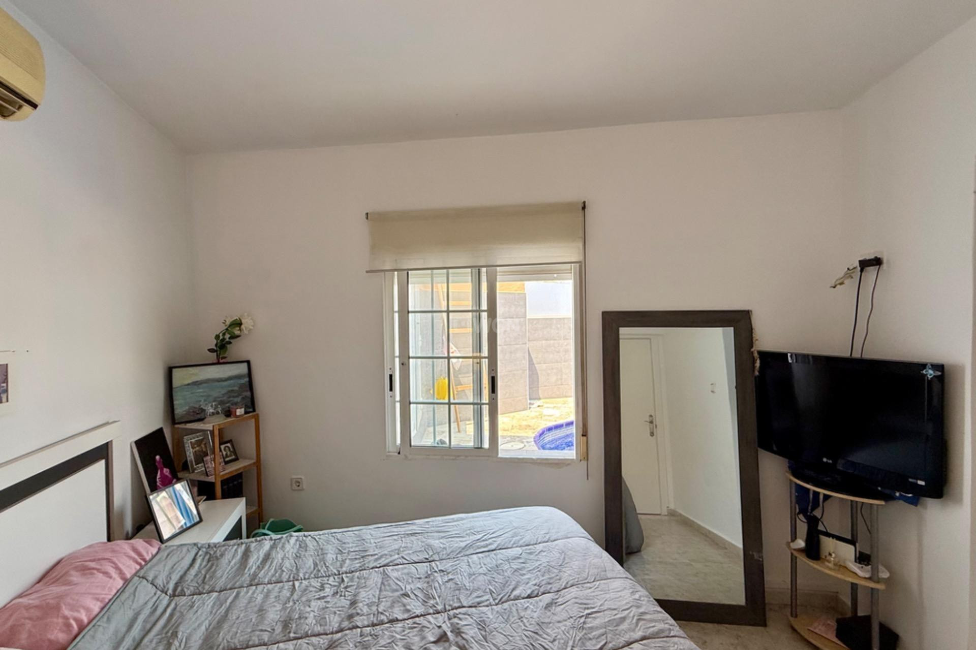 Resale - Villa - Torrevieja - Los Frutales