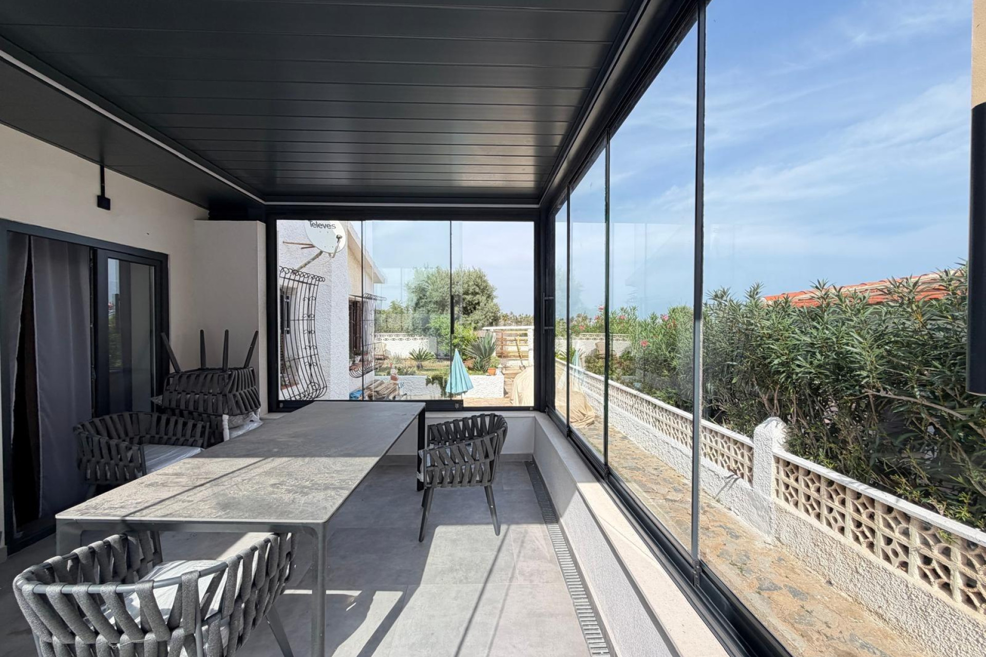Resale - Villa - Torrevieja - Punta Prima