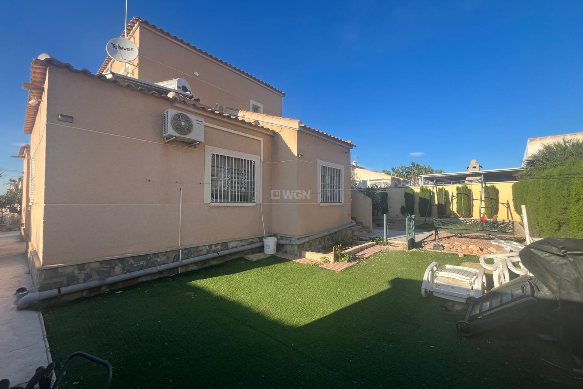 Resale - Villa - Torrevieja - San Luis