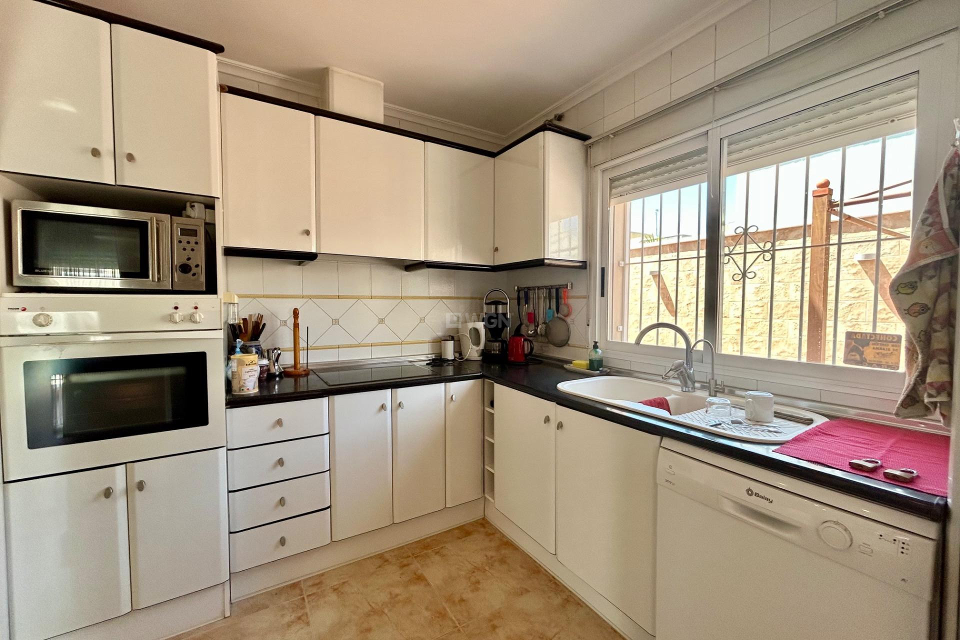 Resale - Villa - Torrevieja - San Luis