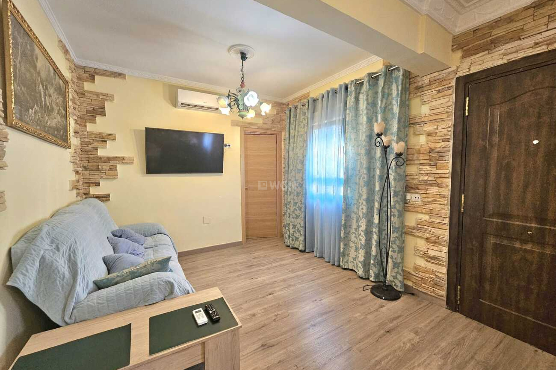 Resale - Villa - Torrevieja - Torre Del Moro