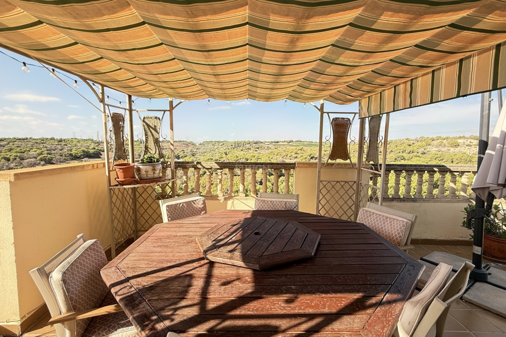 Resale - Villa - Villamartin - Costa Blanca