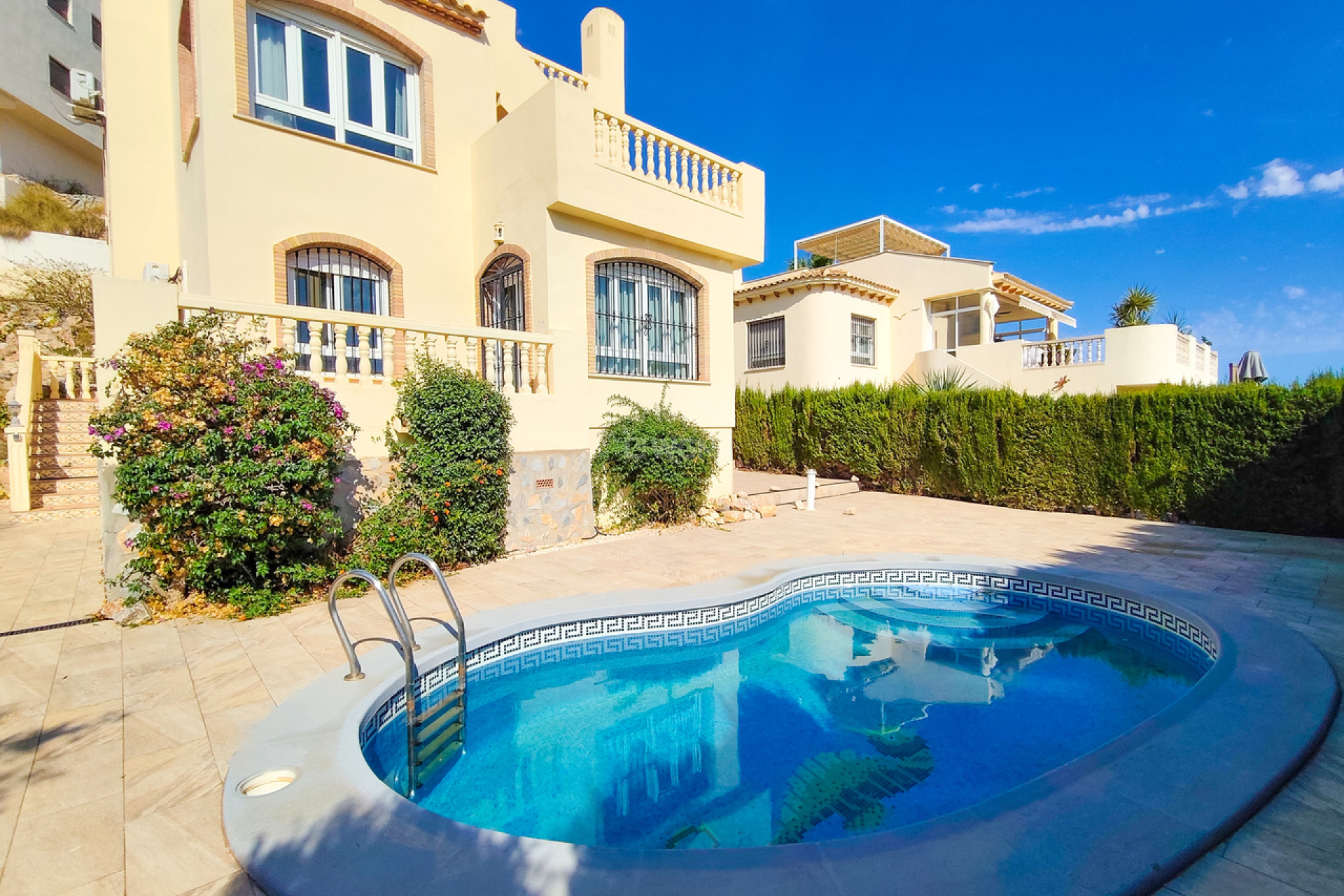 Resale - Villa - Villamartin - Costa Blanca