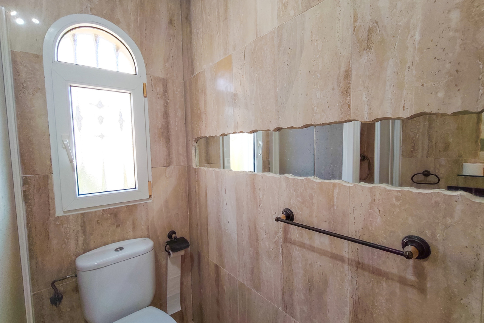 Resale - Villa - Villamartin - Costa Blanca