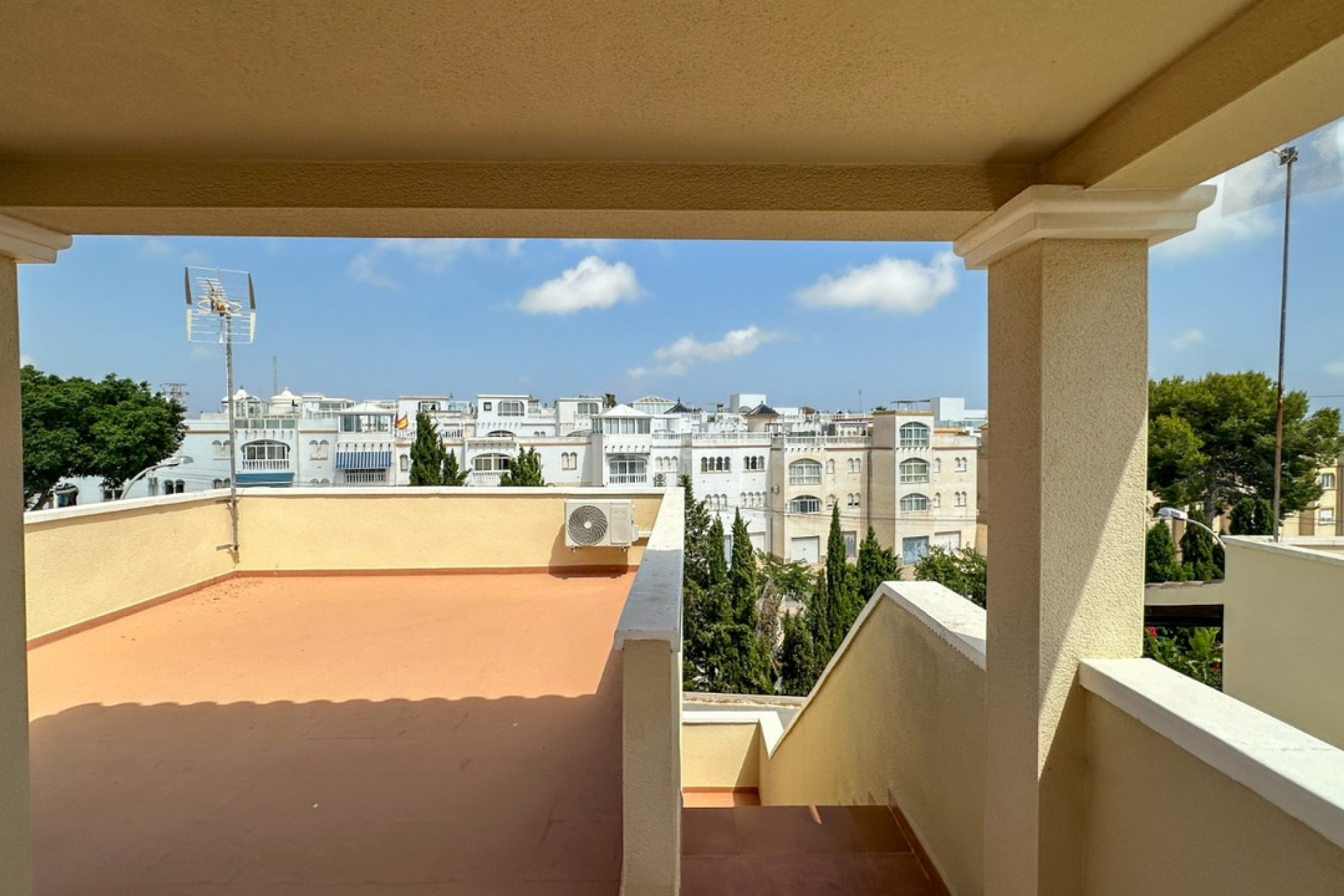 Resale - Villa - Villamartin - Costa Blanca
