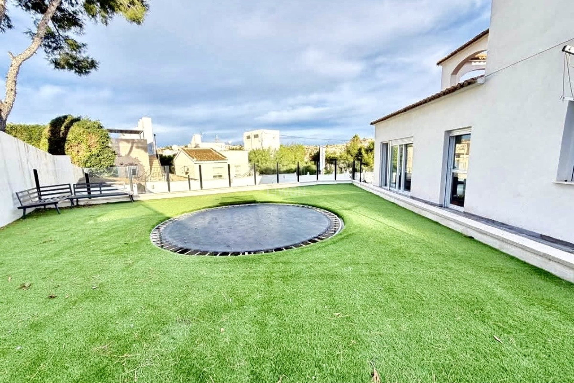 Resale - Villa - Villamartin - Costa Blanca