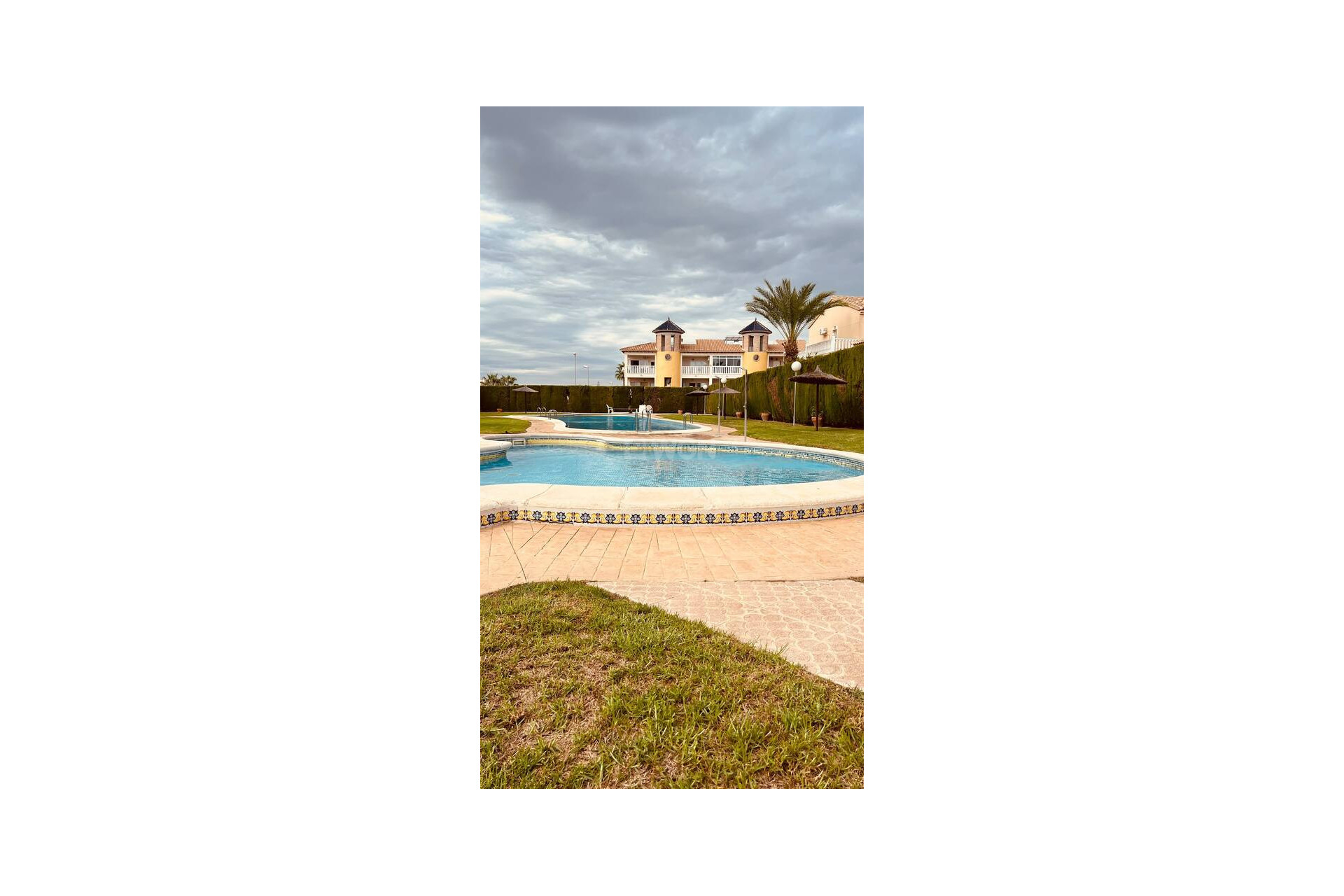 Resale - Villa - Villamartin - Costa Blanca