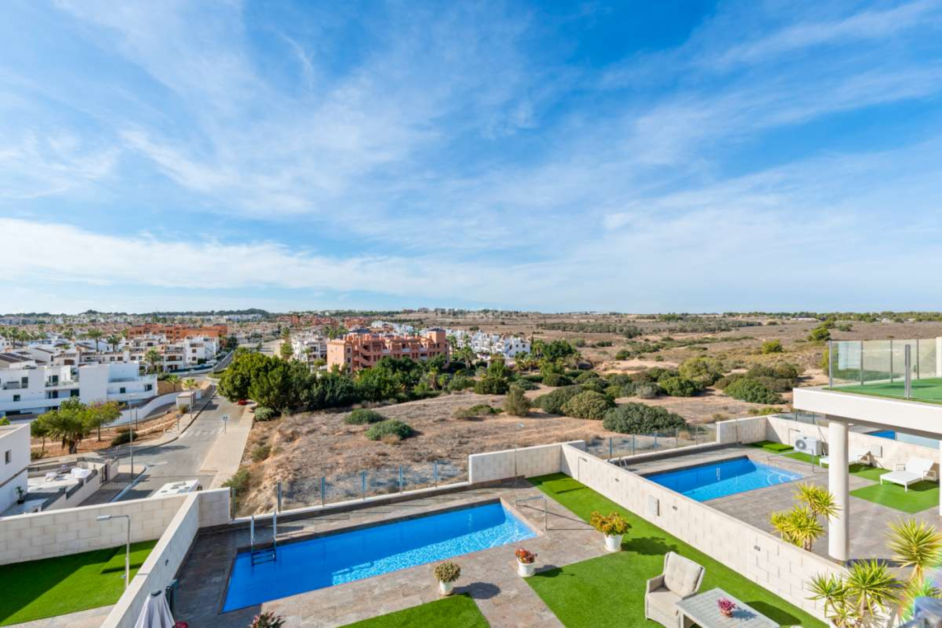 Resale - Villa - Villamartin - Costa Blanca