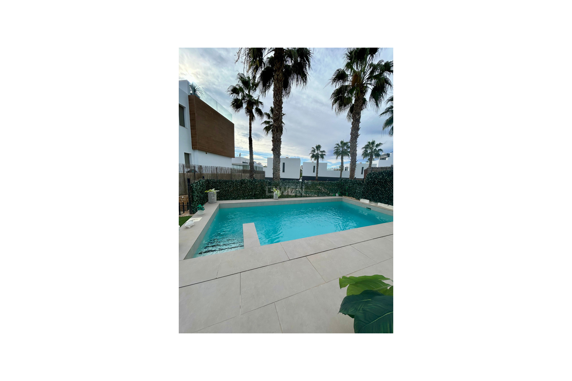 Resale - Villa - Villamartin - Costa Blanca