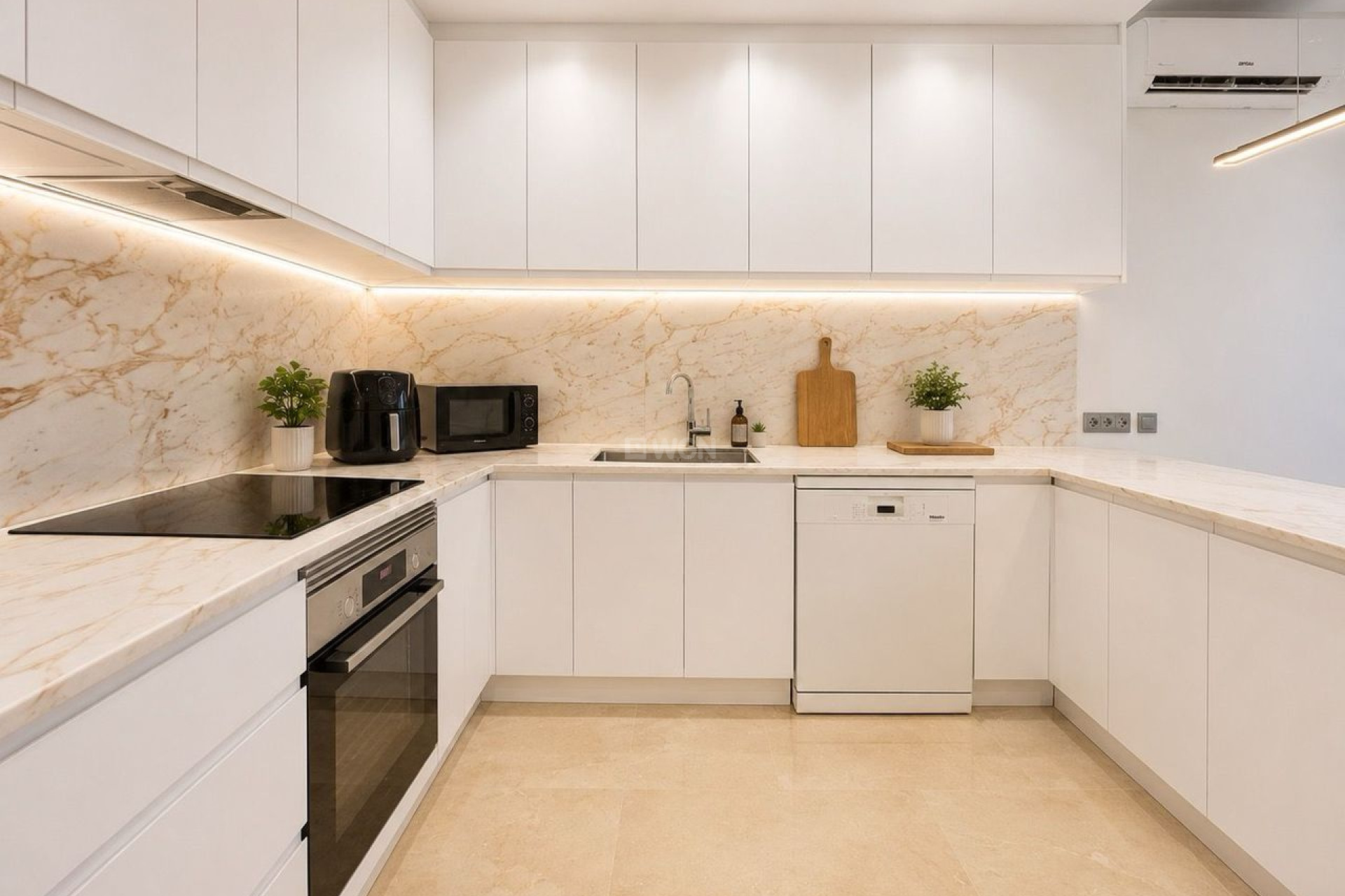 Resale - Villa - Villamartin - Costa Blanca
