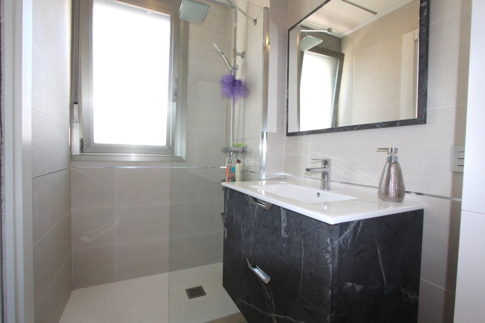 Resale - Villa - Villamartin - El Galan