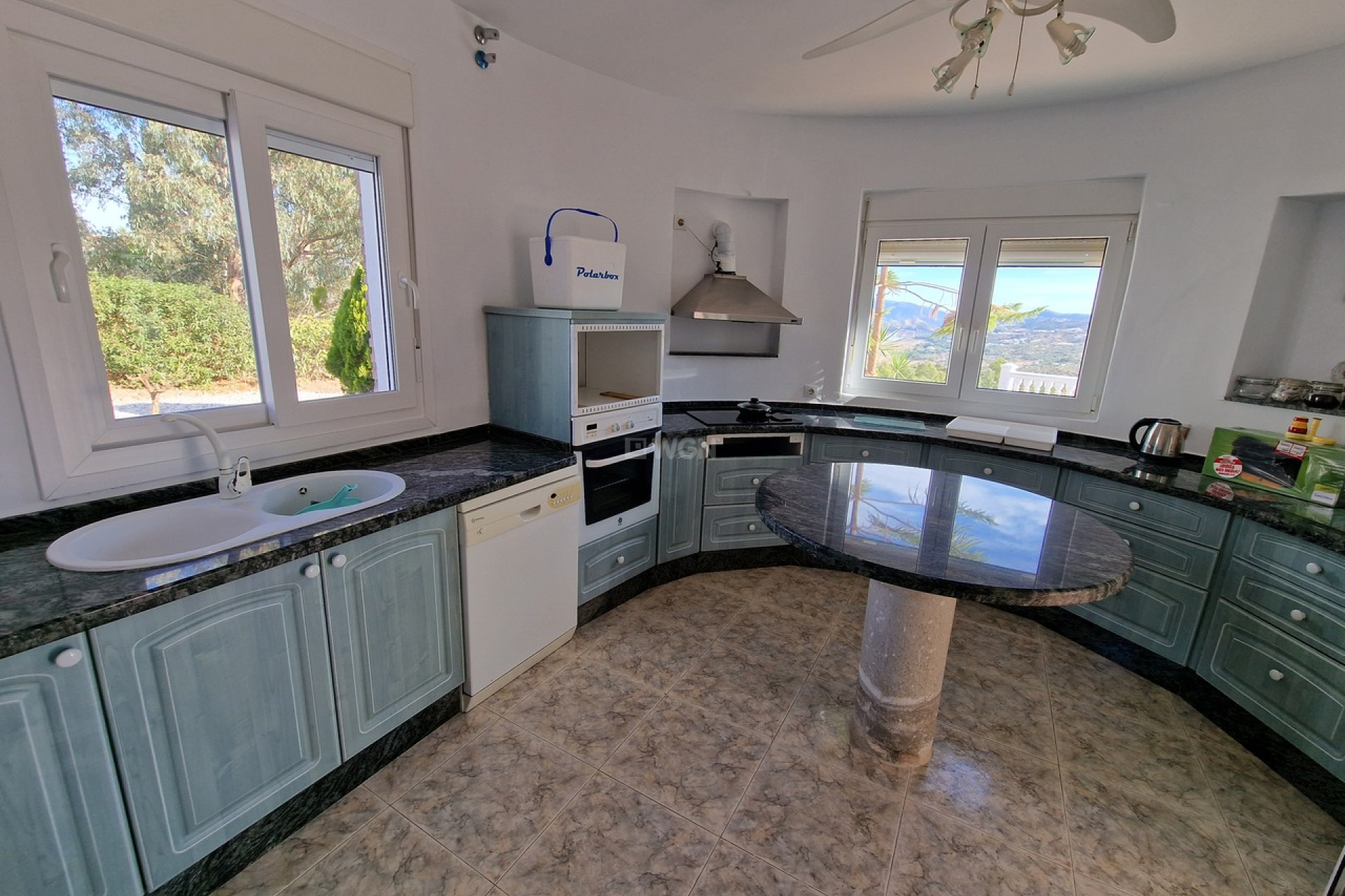 Resale - Villa - Vinuela - Inland