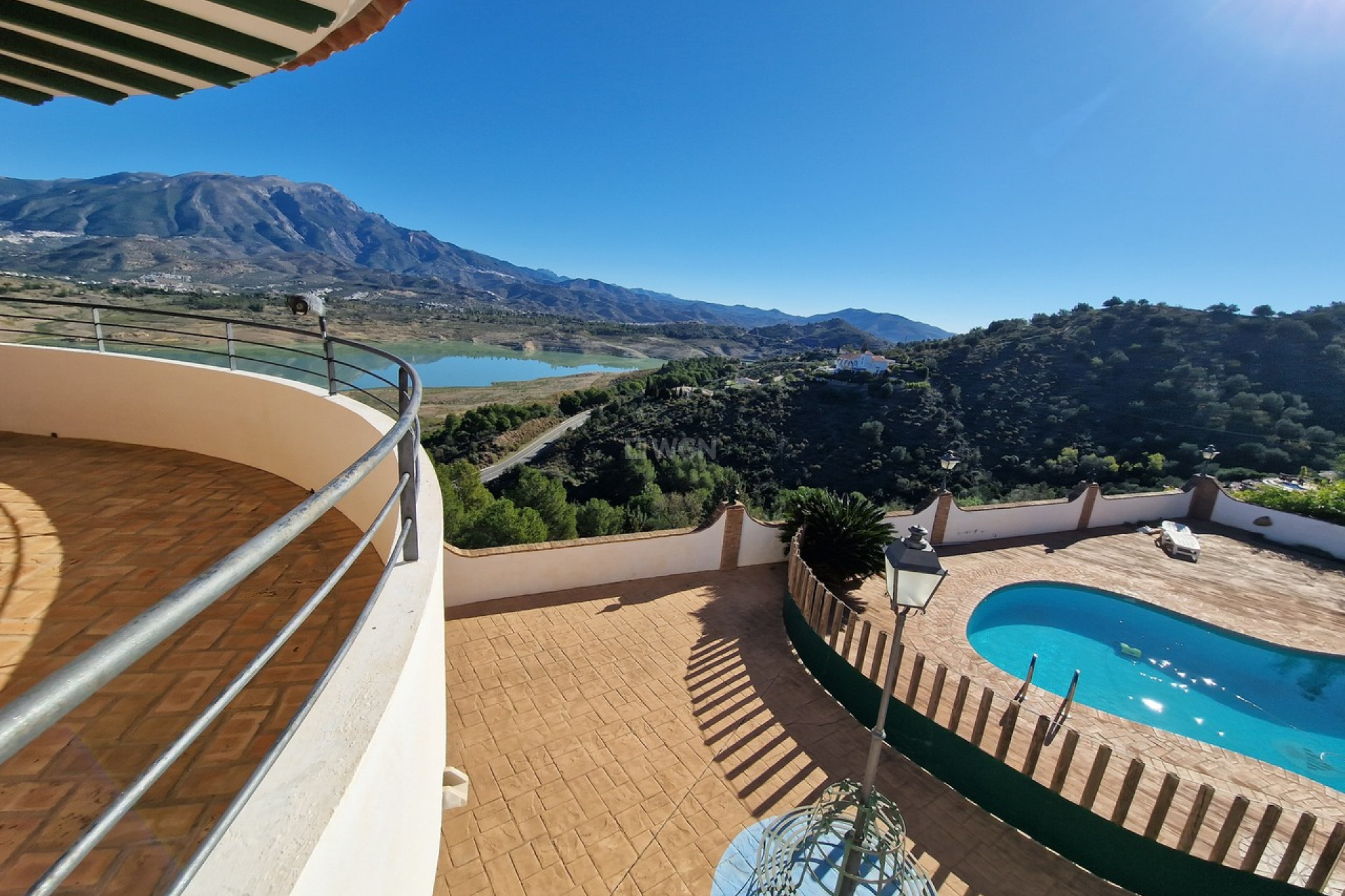 Resale - Villa - Vinuela - Inland