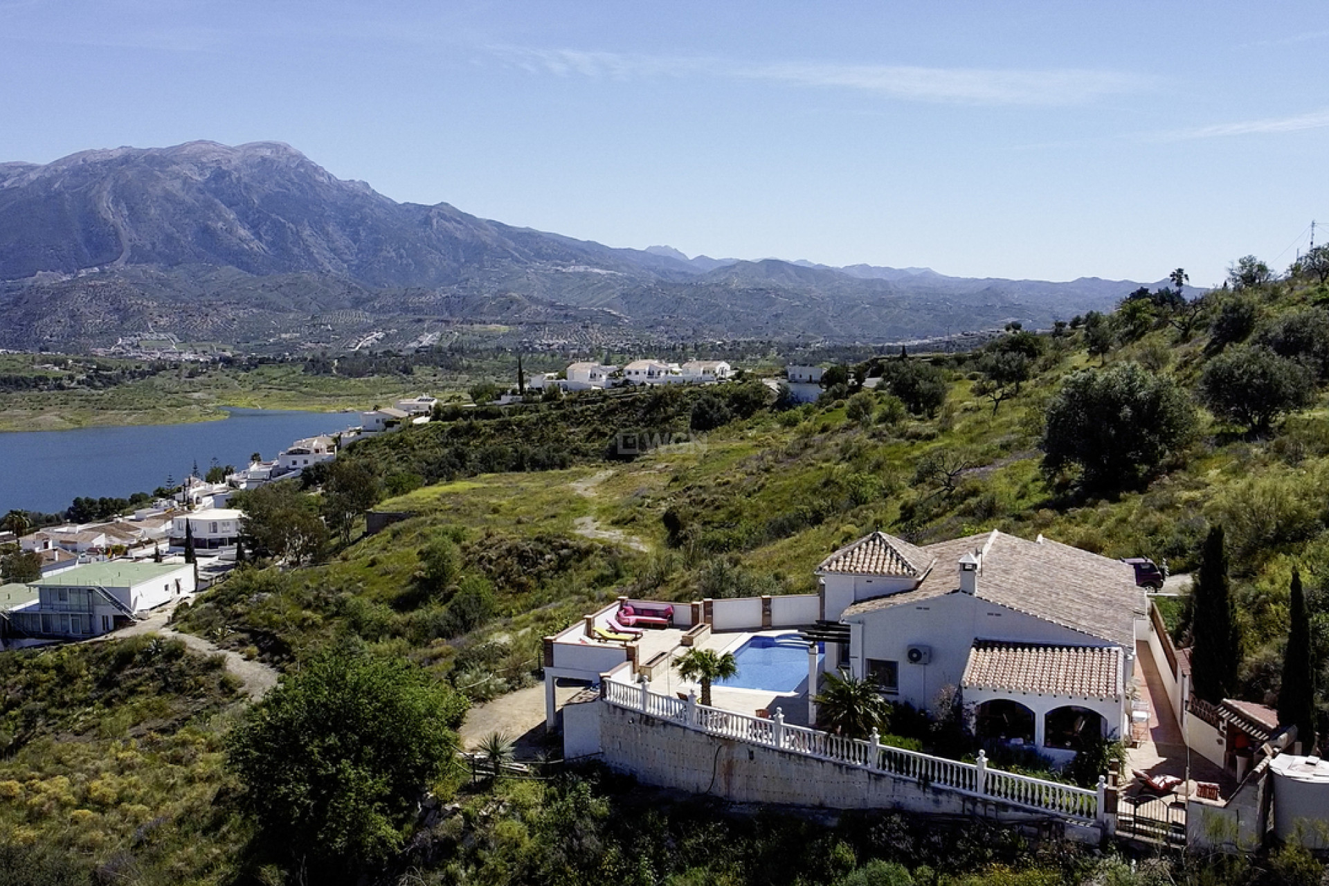 Resale - Villa - Vinuela - Inland