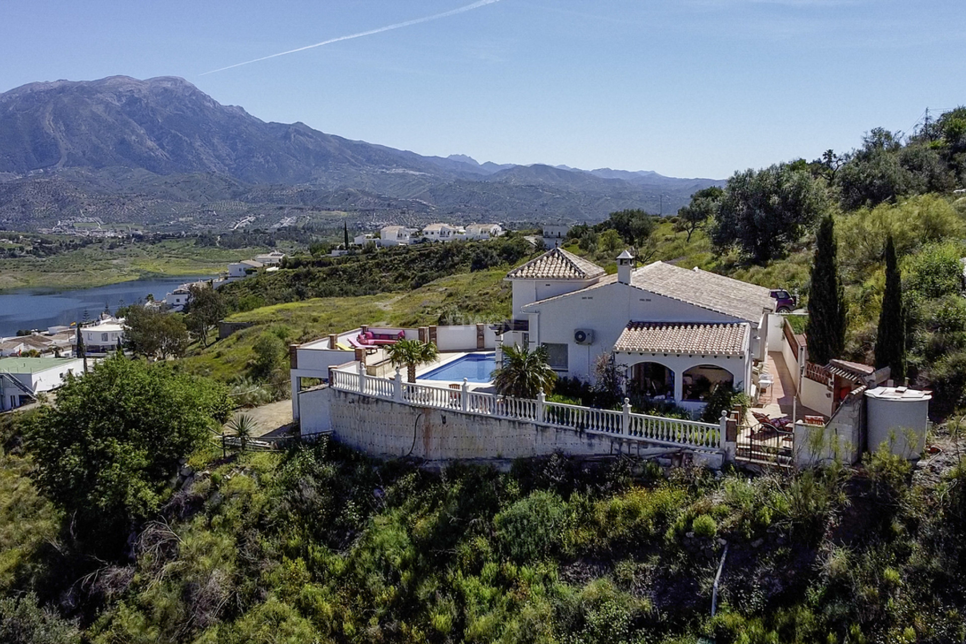 Resale - Villa - Vinuela - Inland