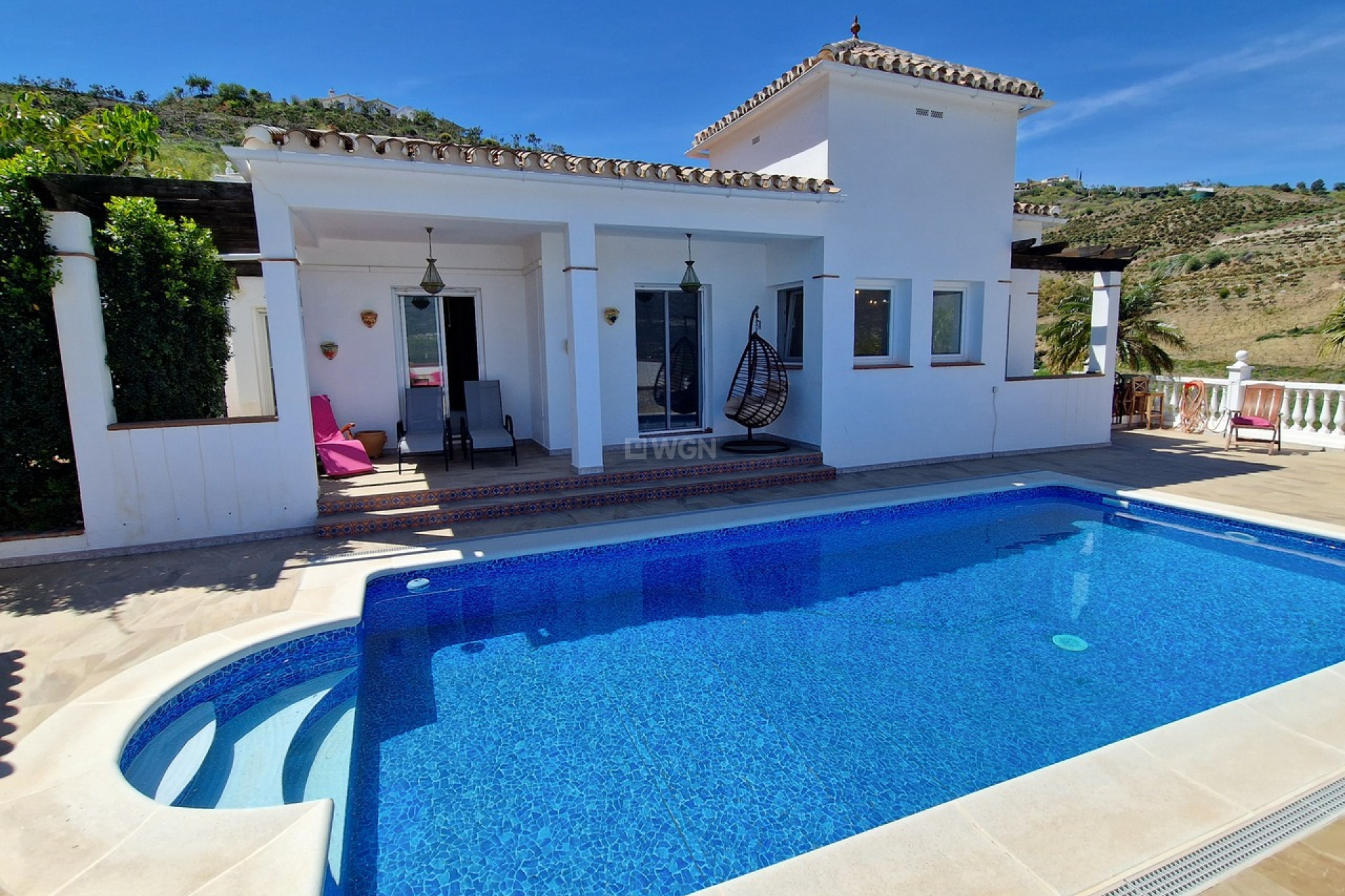 Resale - Villa - Vinuela - Inland