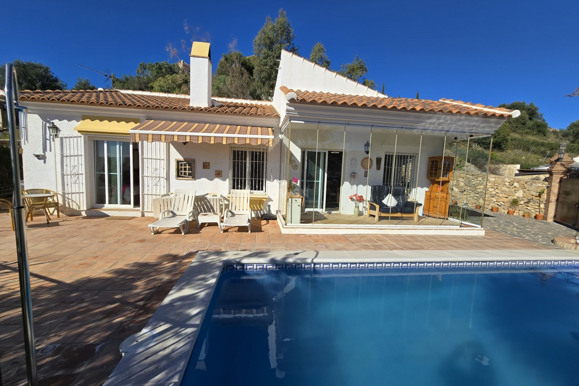 Resale - Villa - Vinuela - Inland