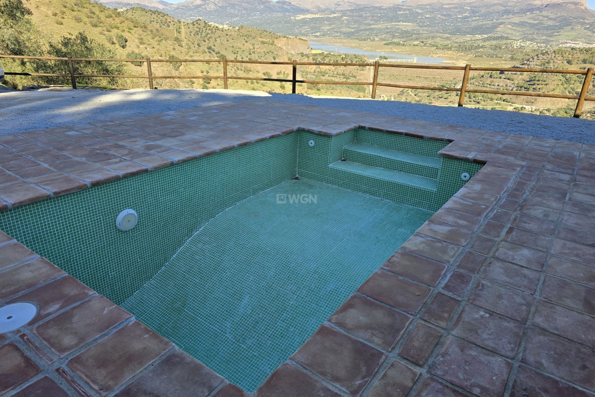 Resale - Villa - Vinuela - Inland