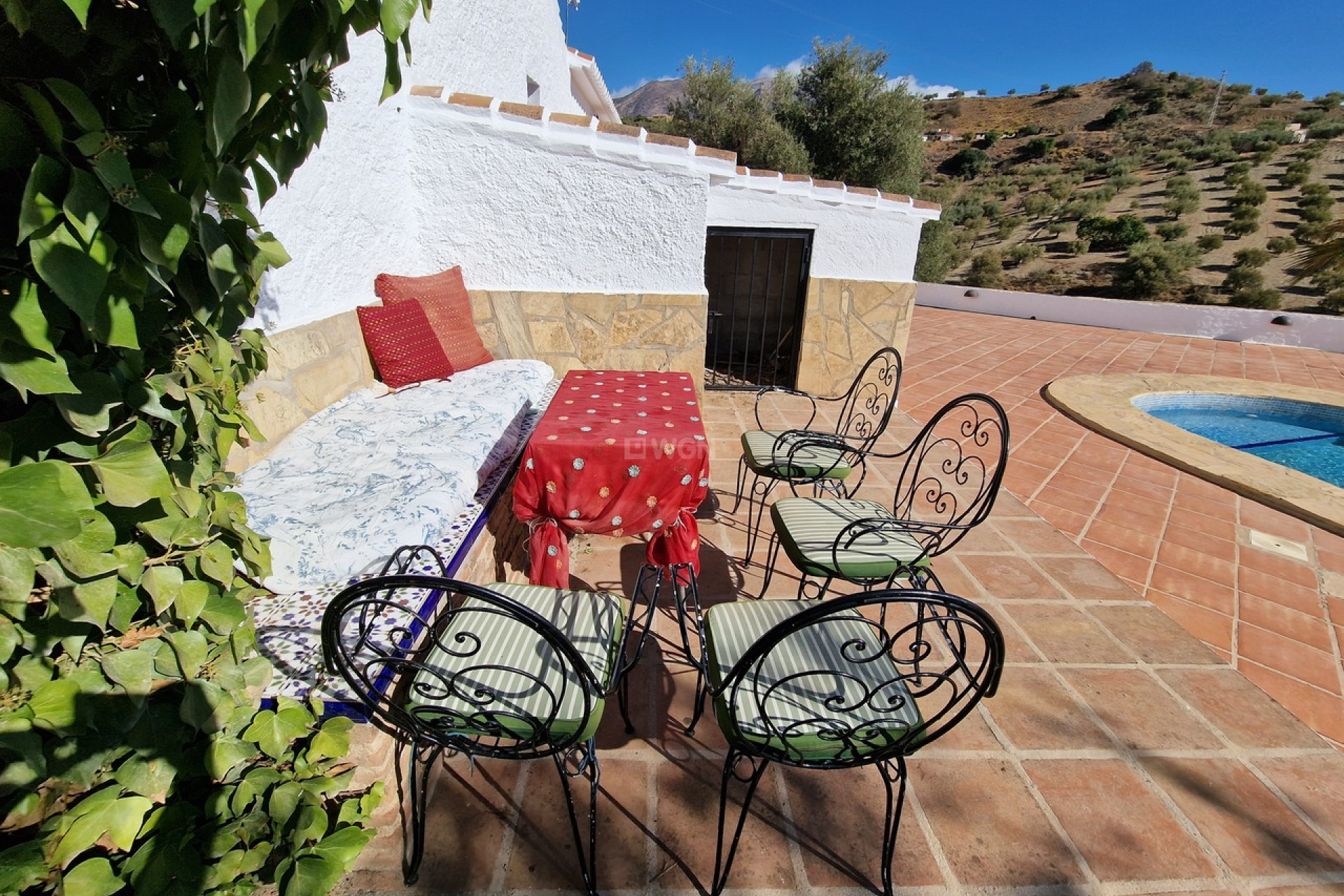 Resale - Villa - Vinuela - Inland