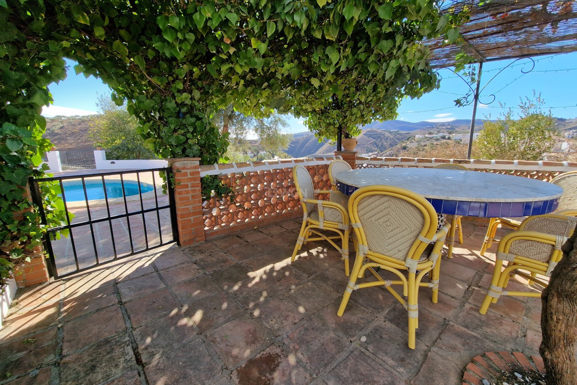 Resale - Villa - Vinuela - Inland