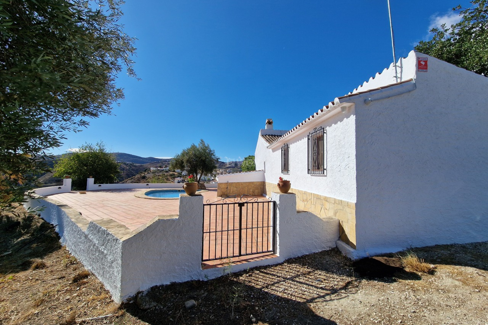 Resale - Villa - Vinuela - Inland