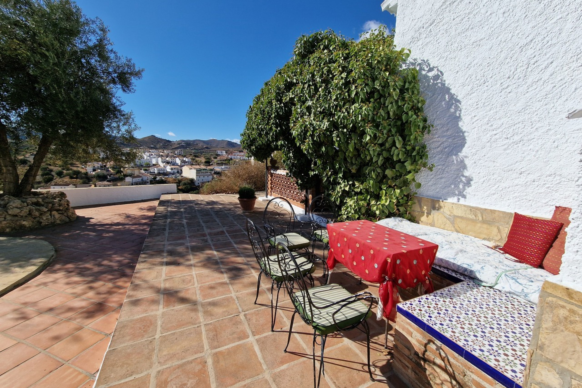 Resale - Villa - Vinuela - Inland